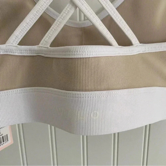 Wilo the Label Women’s Ribbed Sports Bra and Swift Short Clay Set Small - Picture 8 of 12